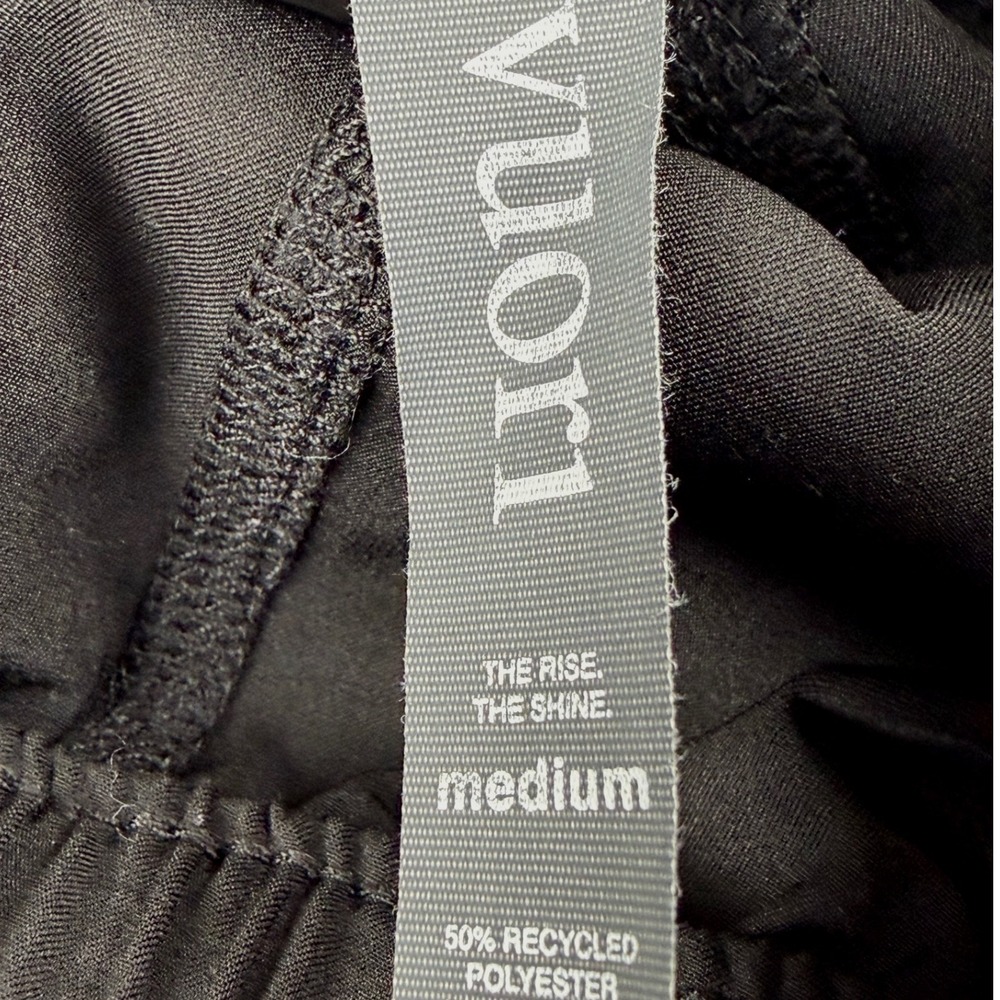 Vuori Womens Dash Short Black Performance Running Athletic Shorts Medium - Picture 3 of 6